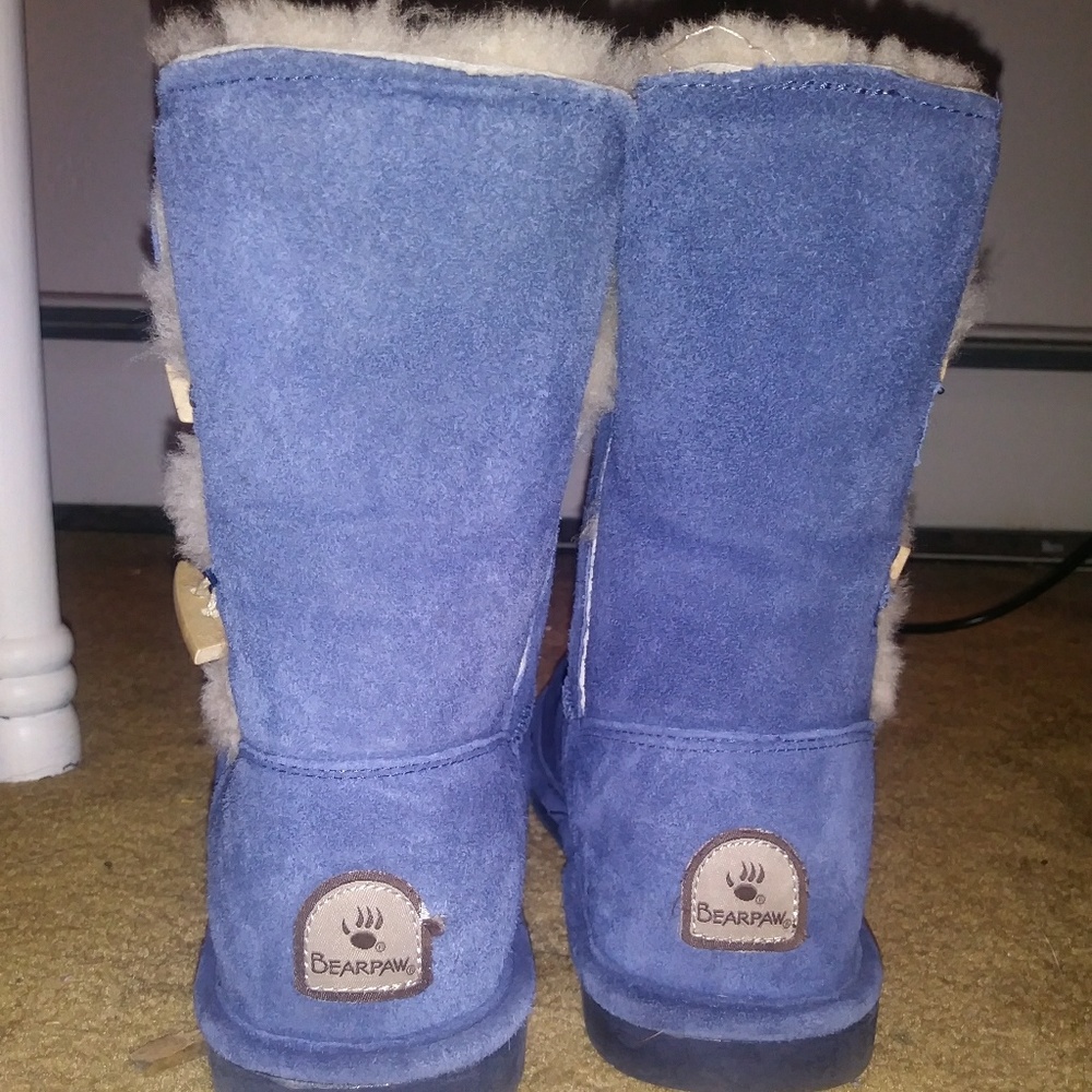 Bearpaw boots